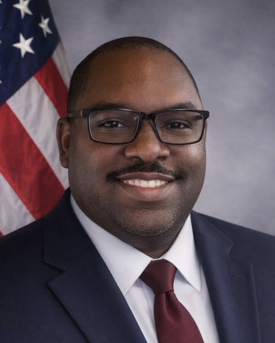 Portrait of Dr. Donnel Hinkins